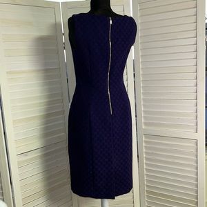 This is a Worthington dress,size 4, excellent condition